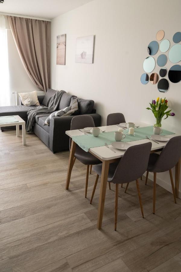 Baltica Apartament Przy Samej Plazy Реваль Екстер'єр фото